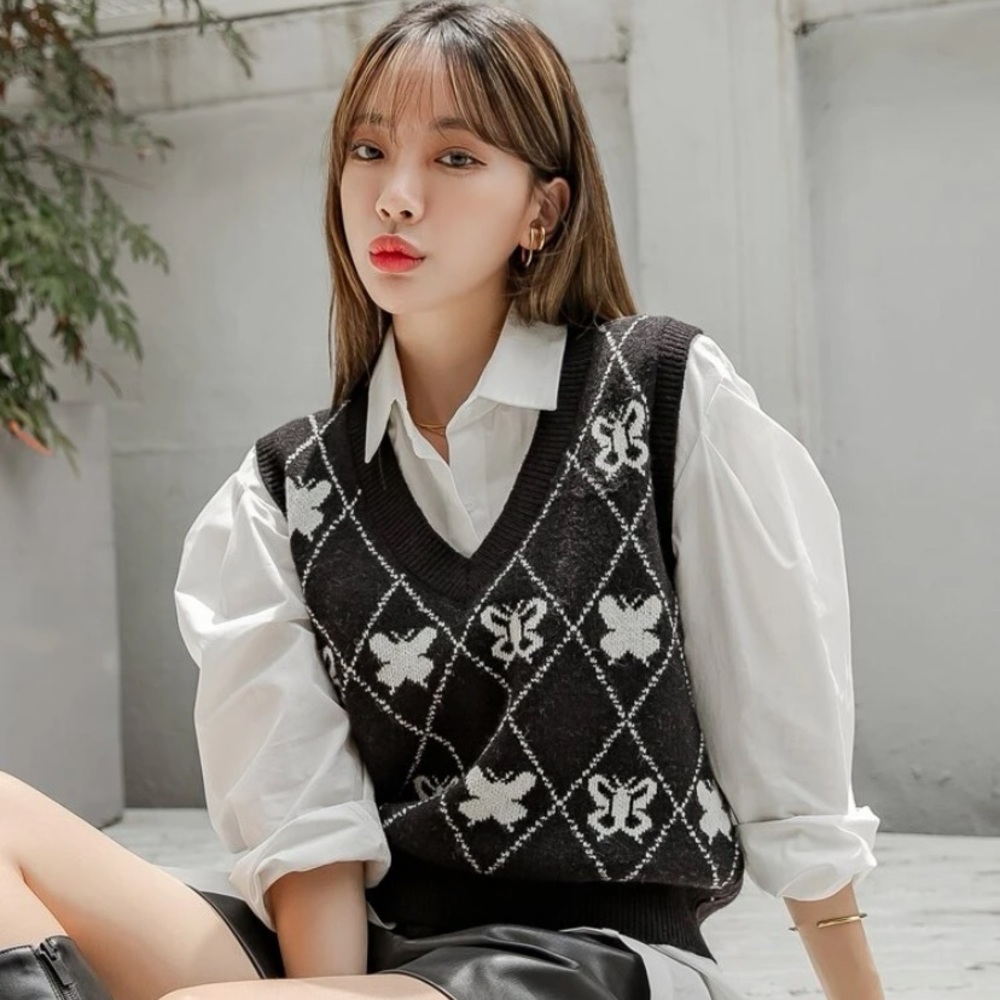 Black and white butterfly knitted sweater vest